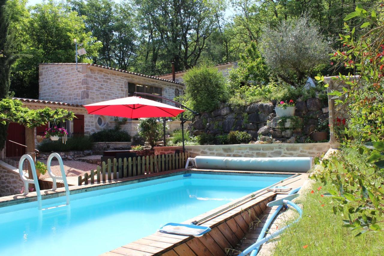 L'Establoun Apartamento Saint-Martin-de-Brômes Exterior foto
