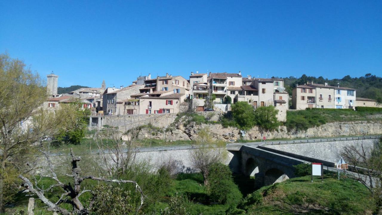 L'Establoun Apartamento Saint-Martin-de-Brômes Exterior foto
